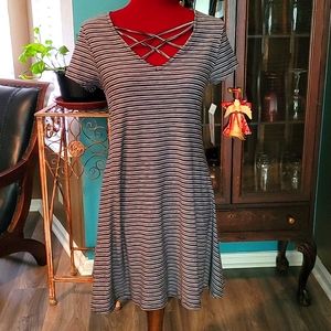 NWT Wishful Park black&white striped dress Size-Small